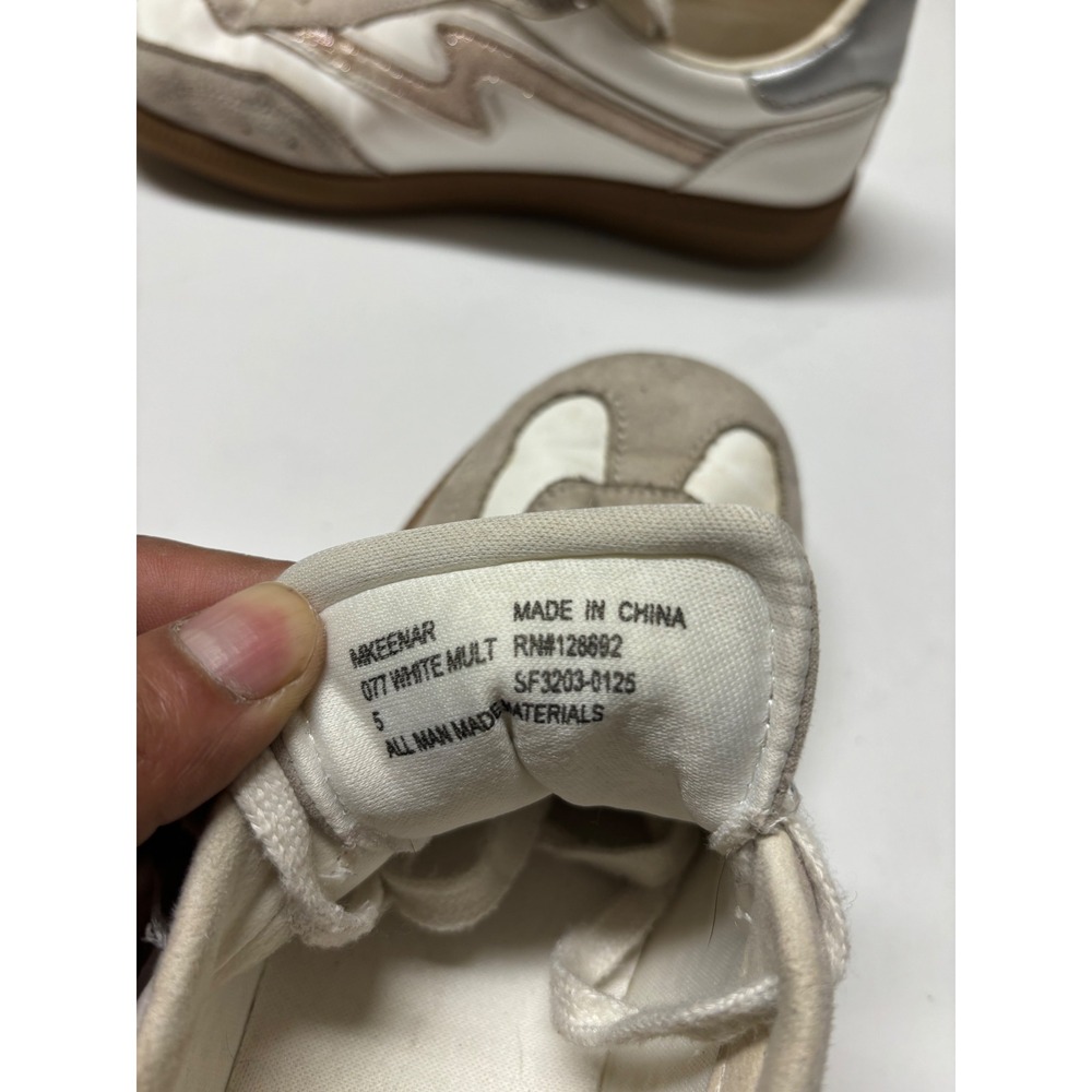 Madden Girl Keenar White Multi Suede Gum Sole Sneakers Shoes Womens 5 MKEENAR - Picture 4 of 4